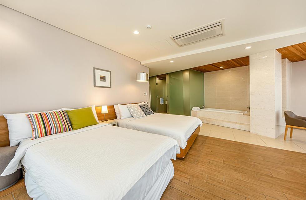 Jeju Bom Stay Seogwipo Extérieur photo